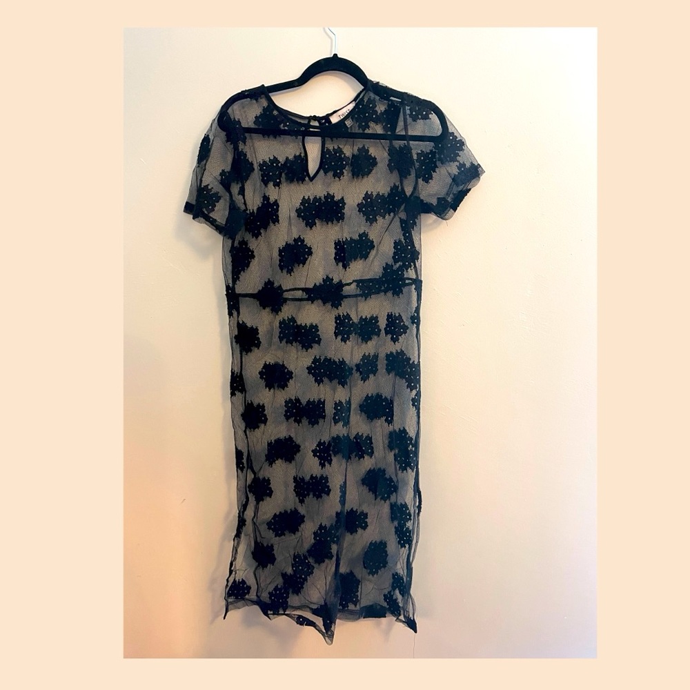 Twist black lacework sheer dress